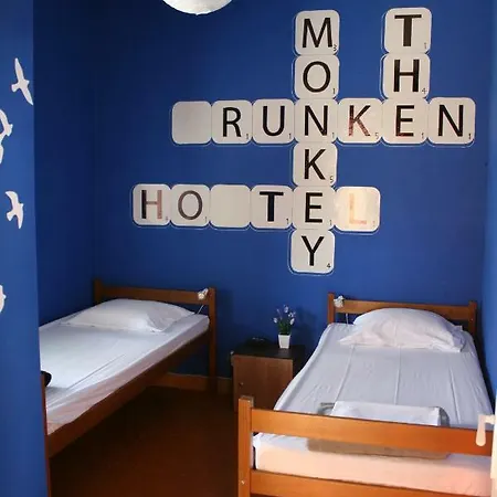 Hostel The Mellow Monkey *
